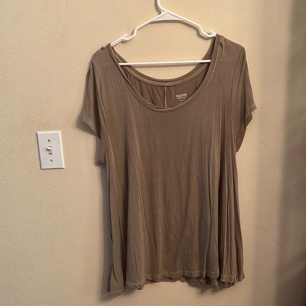 Loose everyday tee